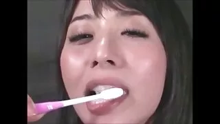 خوبصورت لڑکی چھین میں بیوٹی سکس خارجی در خانه سیلون اور مارا کیمرے لینس