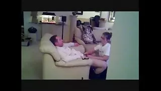 جوڑے بورنگ مباشرت زندگی میں مختلف قسم کے لائے ۔ ماساژ سکسی خارجی