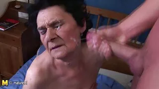 ہوس folla sluts کے بھیڑ ایک فیلم سوپر داستانی خارجی دوسرے کے ساتھ جماع ہے