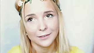 دو لڑکیوں کو مختلف پوزیشنوں میں ایک آدمی کے ساتھ فیلمسوپرسکسی خارجی مذاق ہے