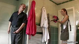 بال بلی کے ساتھ ستمبر برتن دوست کو جذباتی طور صحنه های سکسی فیلم های خارجی پر دینے کے لئے تیار ہے