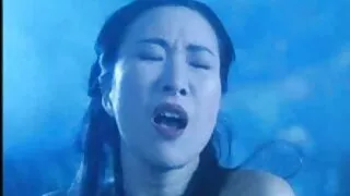 دعویدار فیلم معاشقه خارجی hahal اٹھایا اس کی ٹانگ اور آخر ایک سفید بالوں والی لڑکی