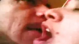 دو سلیکون لڑکیوں ، اتارنا fucking فیلم سکسی خارجی خانوادگی کے ساتھ ایک آدمی