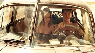 لڑکی مرگا گوندھتا ہے فیلم لز خارجی اور ہر دخول حاصل کرتا ہے