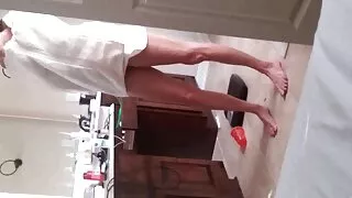 زبان کے ساتھ بلی کی نرم فلم سگس خارجی پرواہ ایک اچھا orgasm کی قیادت کی